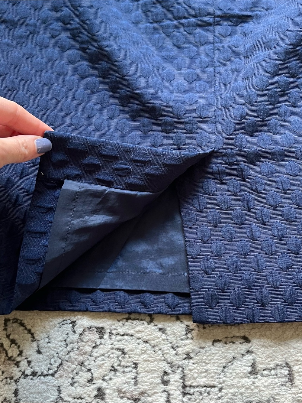 Talbots Quilted Dot Pattern Navy Blue Pencil Skirt Size 2 Petite - Picture 9 of 10
